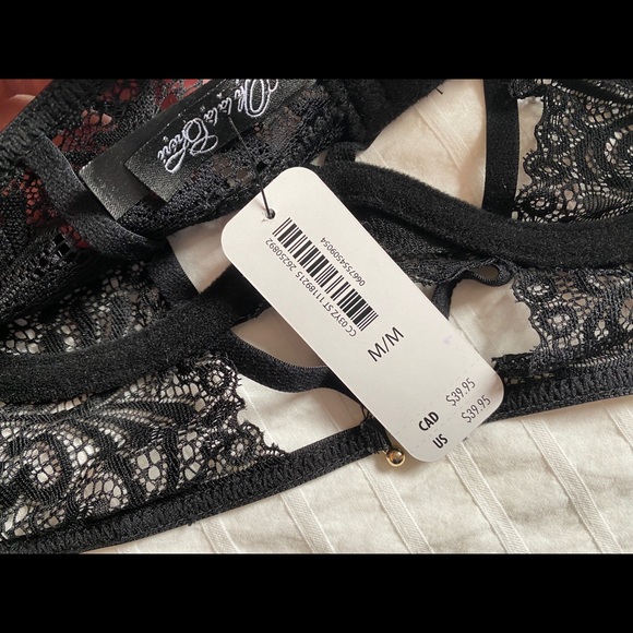 LA SENZA Sexy Lace Bra - Picture 6 of 6